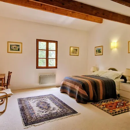 Grillon Holiday Vakantiehuis *